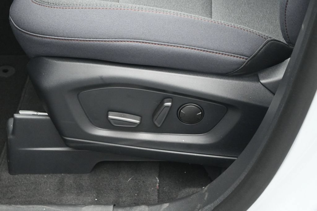 New 2026 Ford Explorer Active RWD image 9