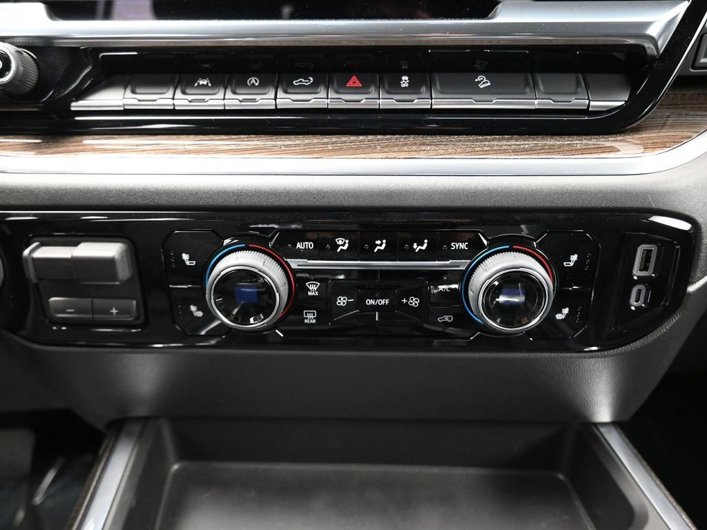 Used 2025 Chevrolet Silverado 1500 RST w/ Convenience Package II image 27