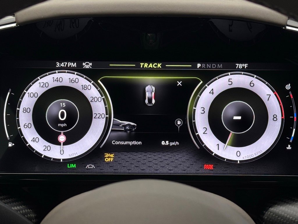 New 2025 Aston Martin V8 Vantage Coupe image 20