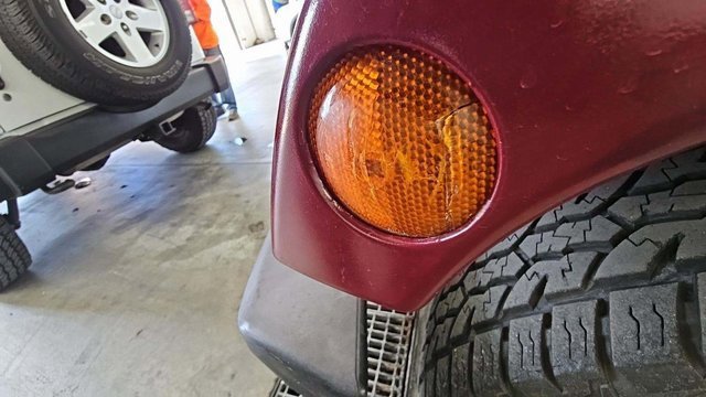 Used 2012 Jeep Wrangler Unlimited Sport image 7