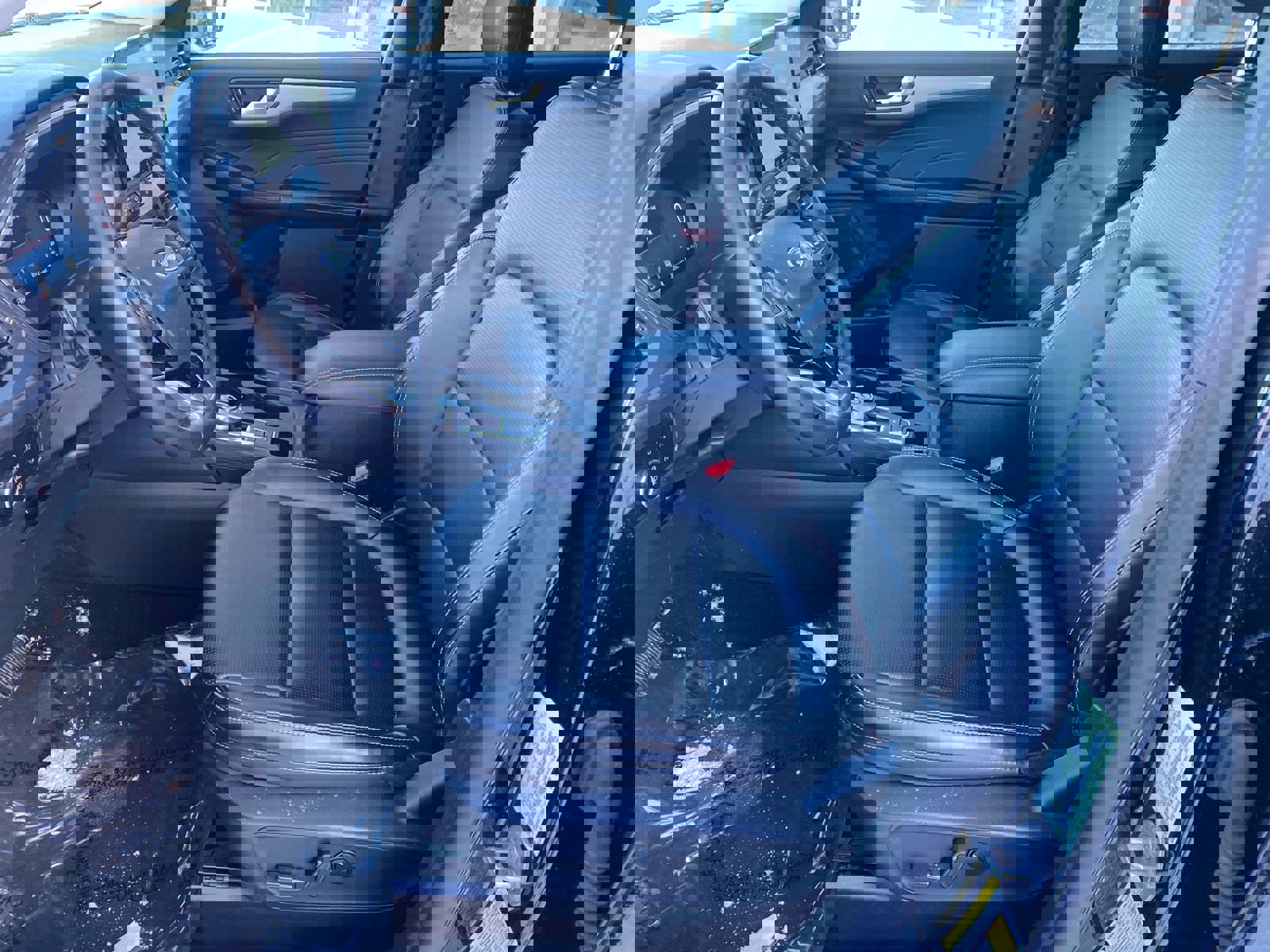 Used 2025 Ford Escape Platinum AWD/4WD image 5