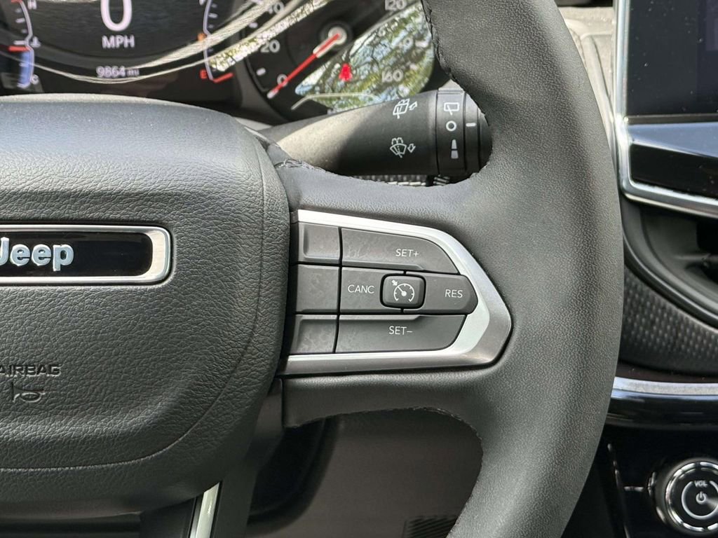 Used 2023 Jeep Compass Altitude image 21