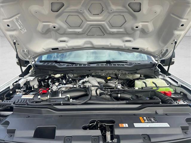 New 2026 Ford F250 XLT w/ FX4 Off-Road Package AWD/4WD image 16