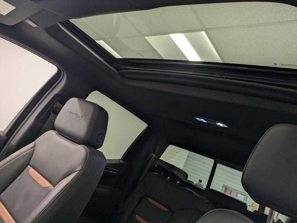 Used 2025 GMC Sierra 1500 AT4 w/ Technology Package image 22