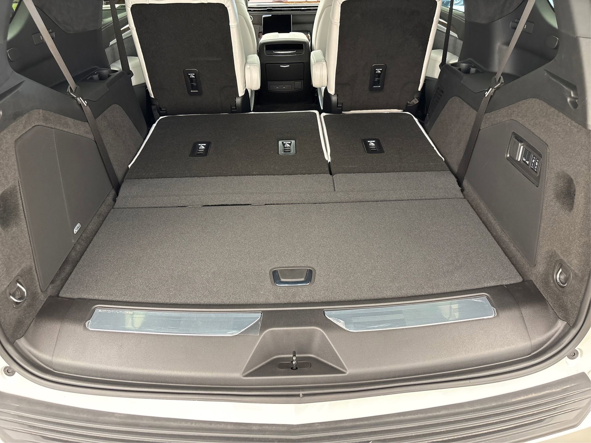 New 2025 Cadillac Escalade Sport Platinum image 11