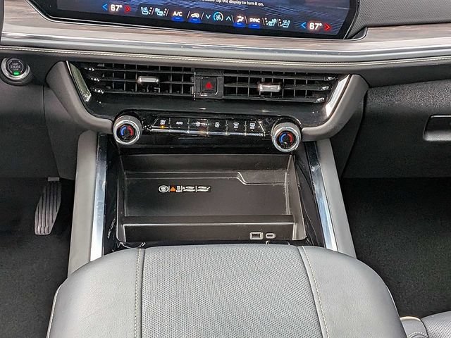 Used 2025 Chevrolet Tahoe Premier AWD/4WD image 20
