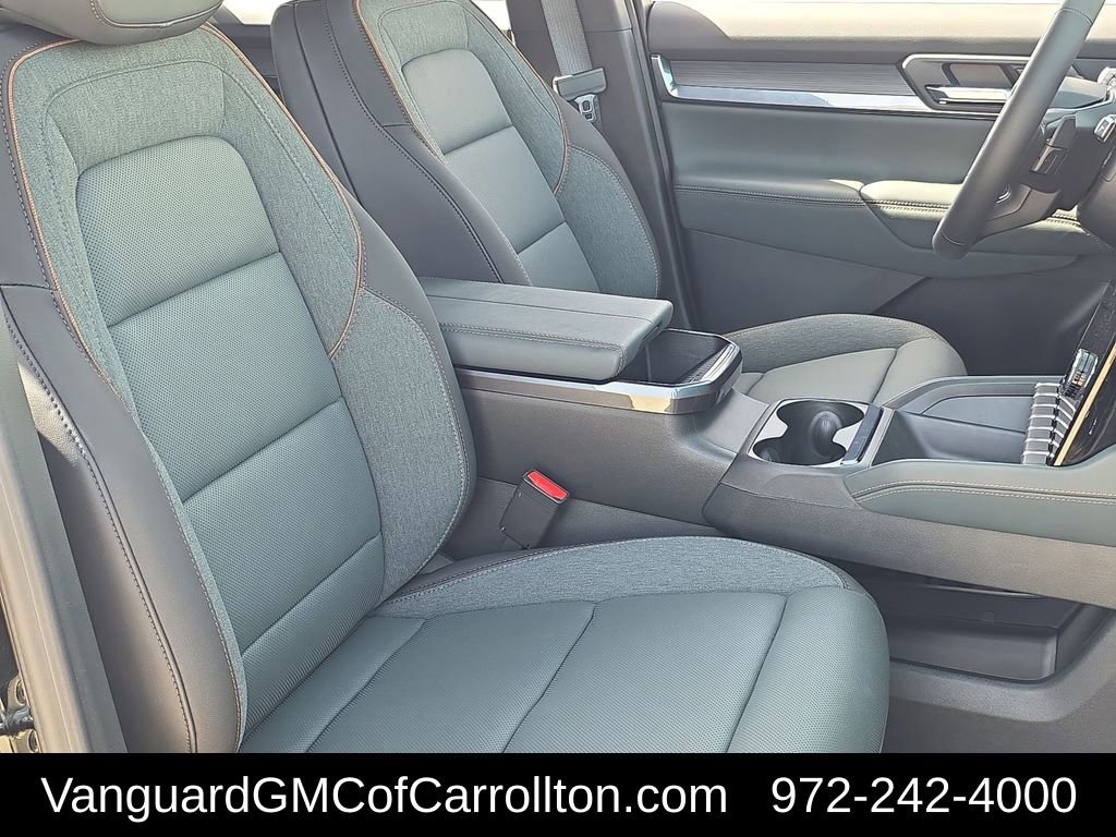 New 2026 GMC Terrain AT4 w/ Convenience Package III image 33