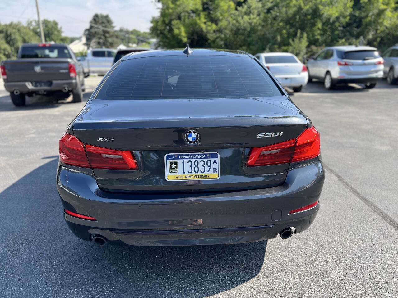 Used 2020 BMW 530i xDrive w/ Premium Package image 6