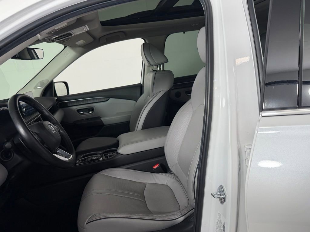 Used 2024 Honda Pilot Elite image 21