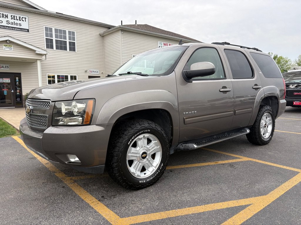 Used 2011 Chevrolet Tahoe LT w/ Suspension Package, Off-Road AWD/4WD image 2