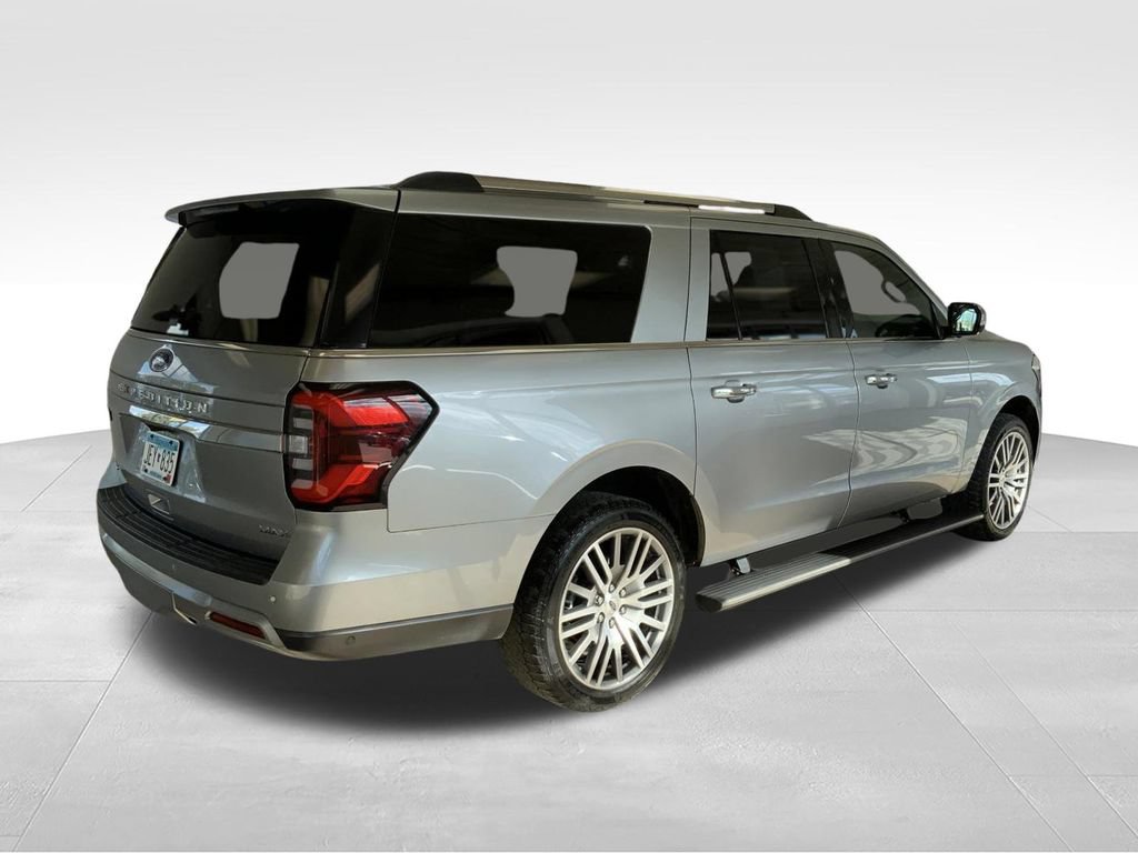 Used 2022 Ford Expedition Max Limited AWD/4WD image 9