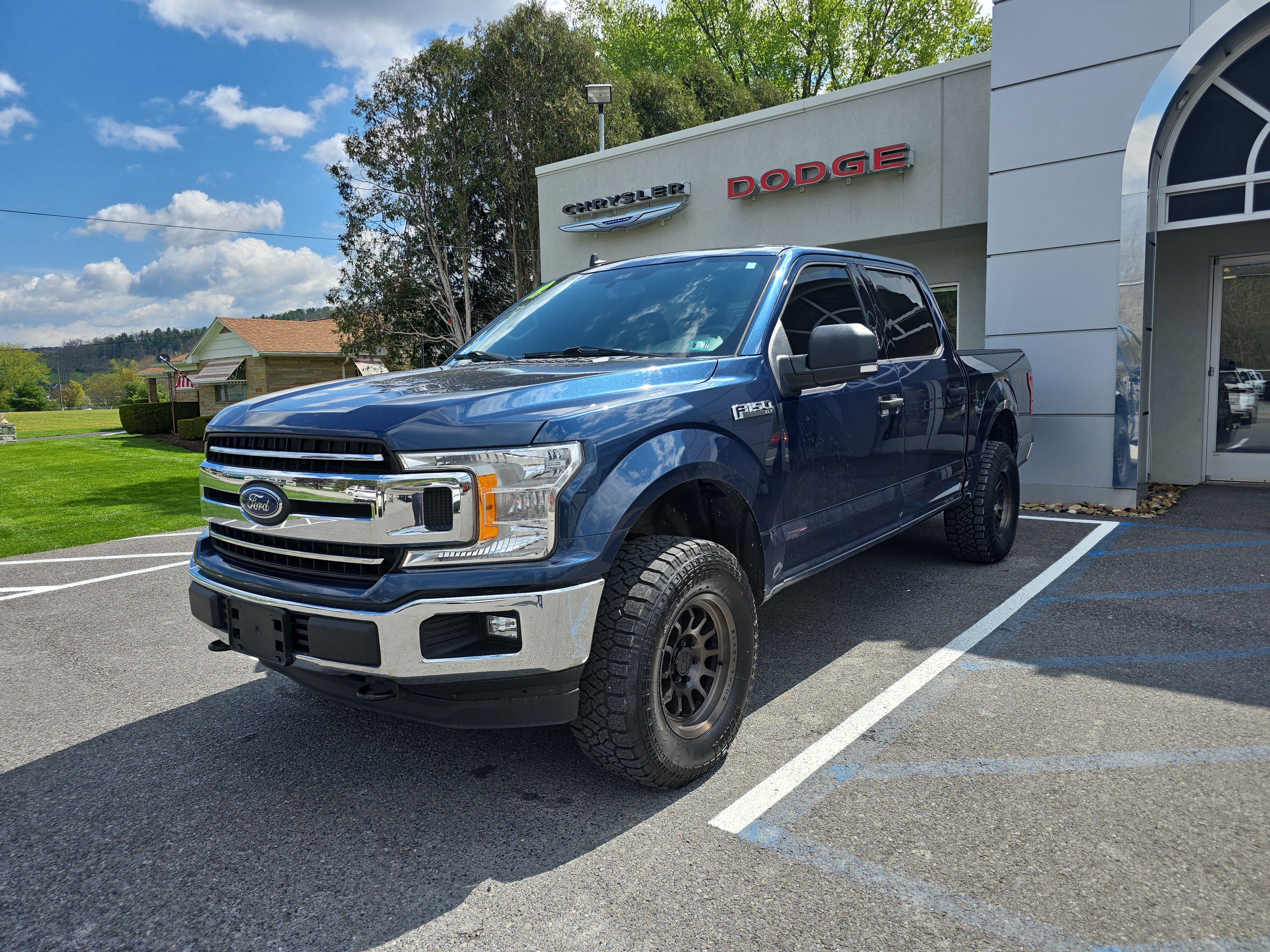Used 2019 Ford F150 XLT w/ Equipment Group 301A Mid AWD/4WD image 8