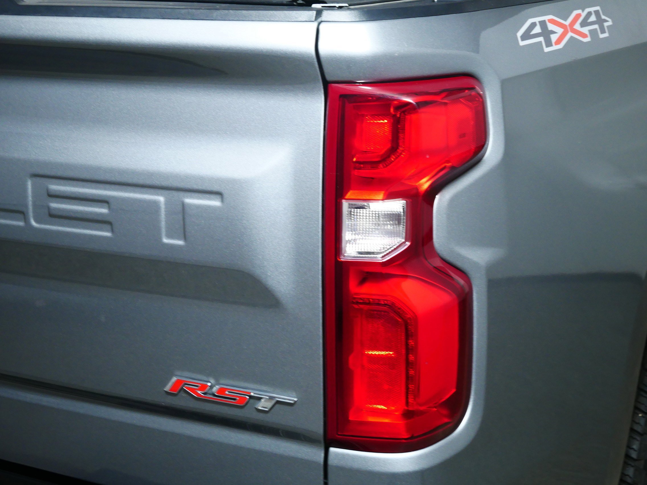 Certified 2024 Chevrolet Silverado 1500 RST image 17