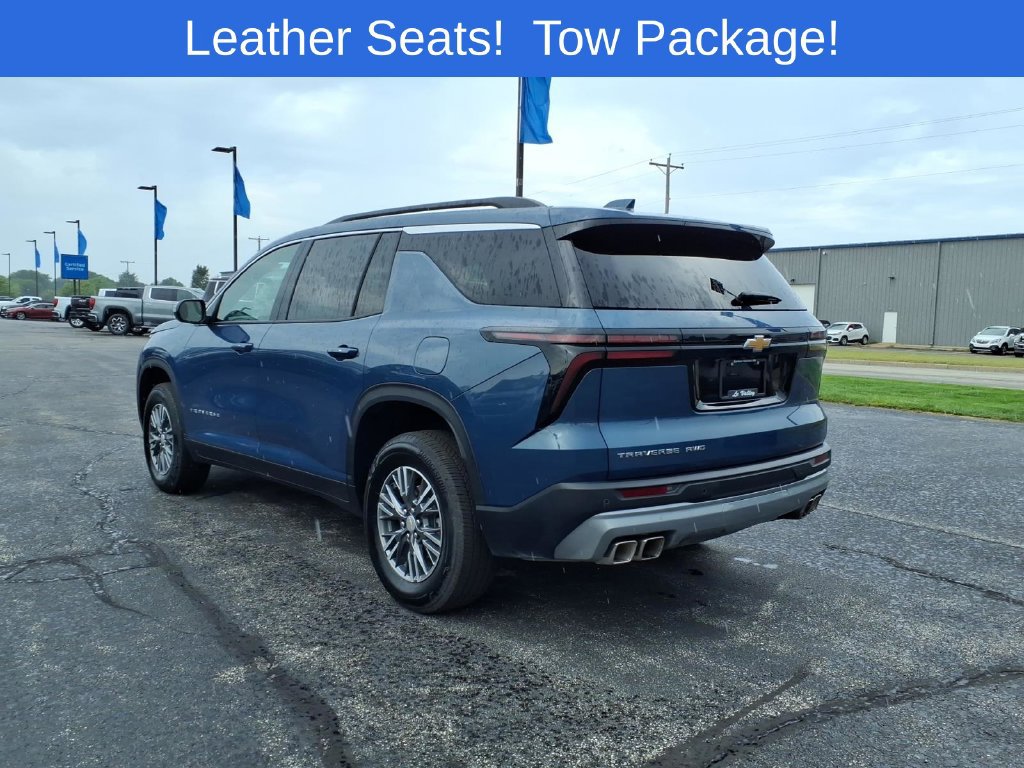Used 2026 Chevrolet Traverse LT AWD/4WD image 10