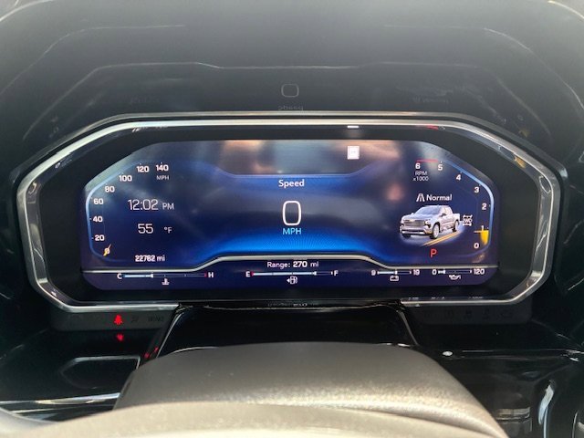 Used 2023 Chevrolet Silverado 1500 High Country w/ Technology Package image 13