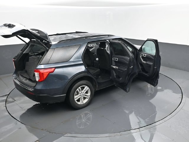 Used 2024 Ford Explorer XLT AWD/4WD image 29