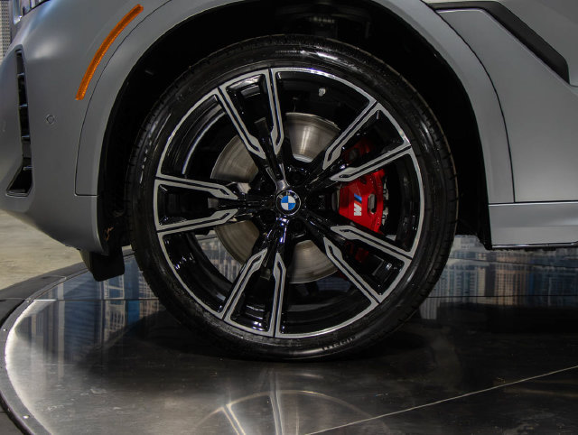 New 2027 BMW X6 M60i AWD/4WD image 7