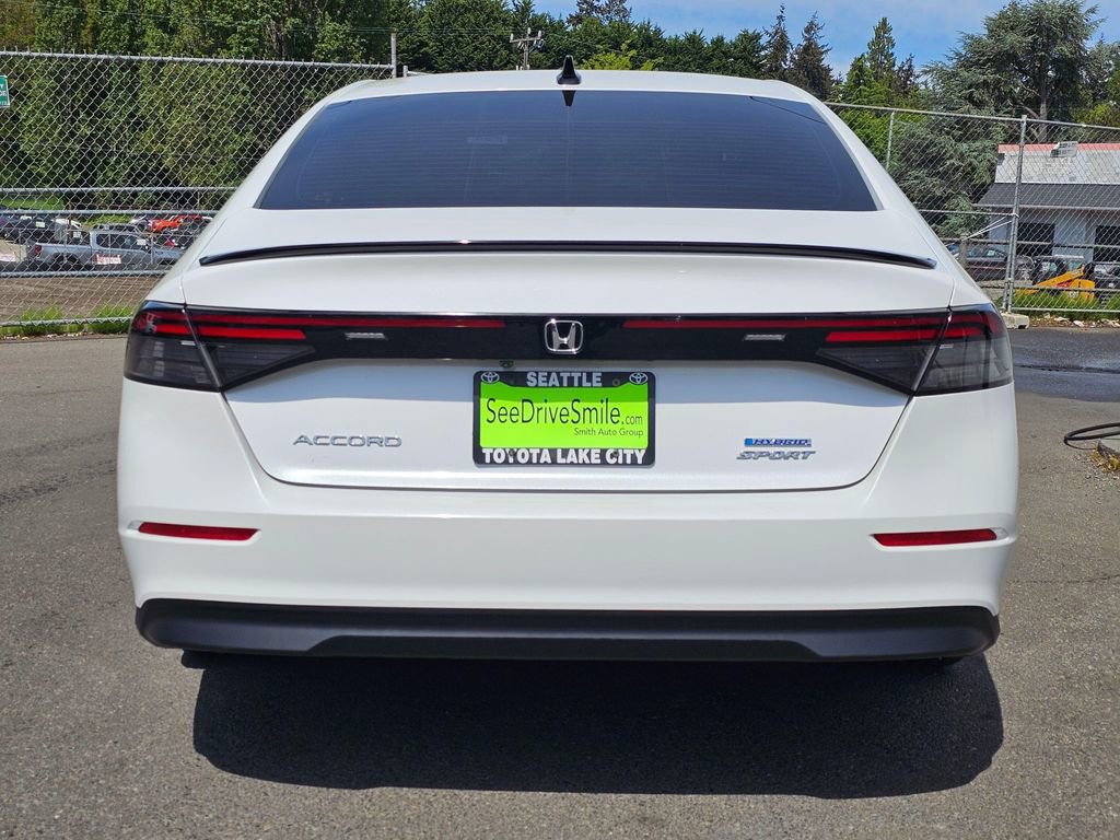Used 2024 Honda Accord Sport image 6
