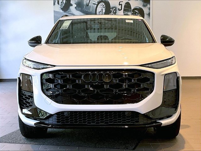 New 2026 Audi Q3 quattro 2.0T AWD/4WD image 5
