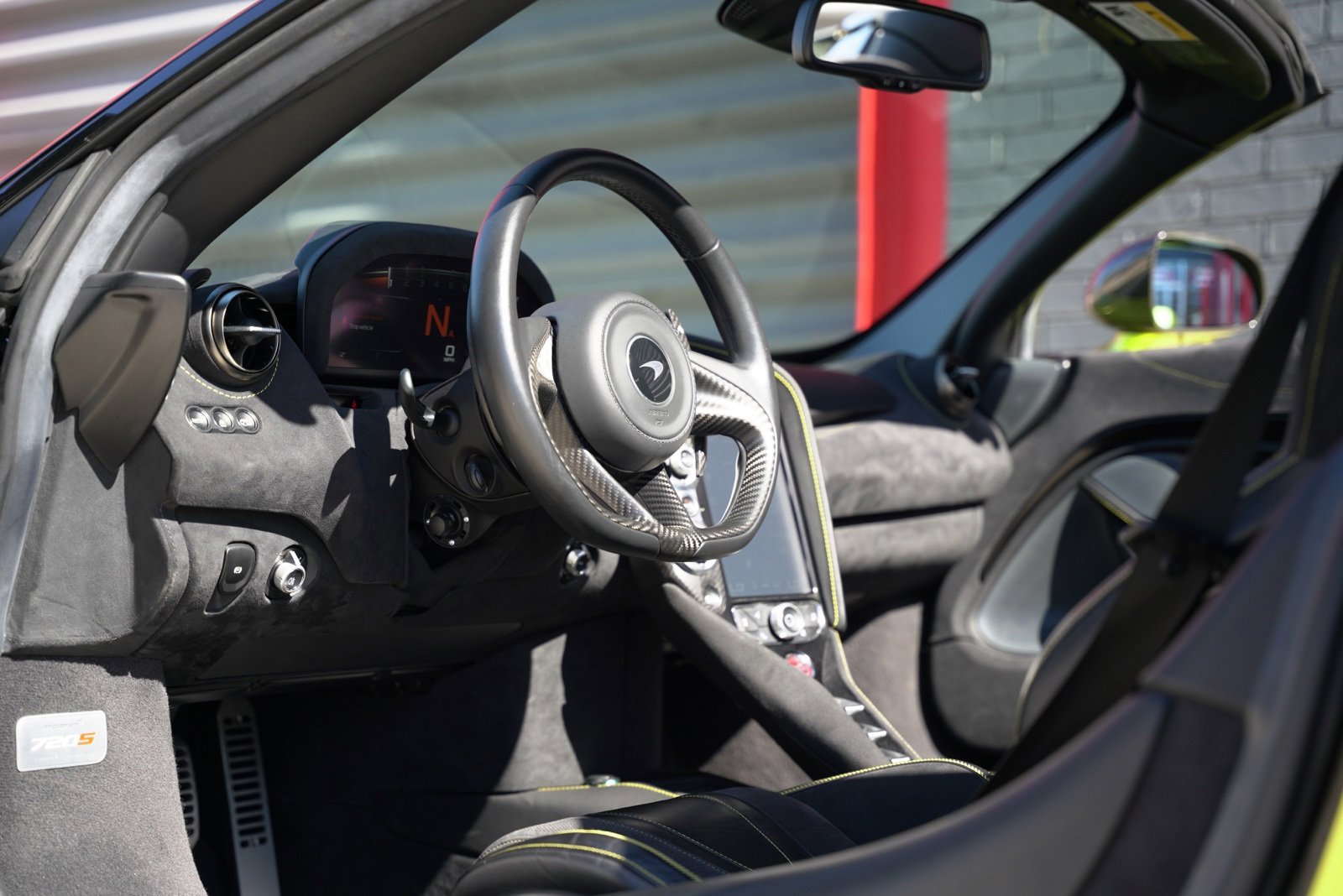 Used 2022 McLaren 720S Luxury image 3