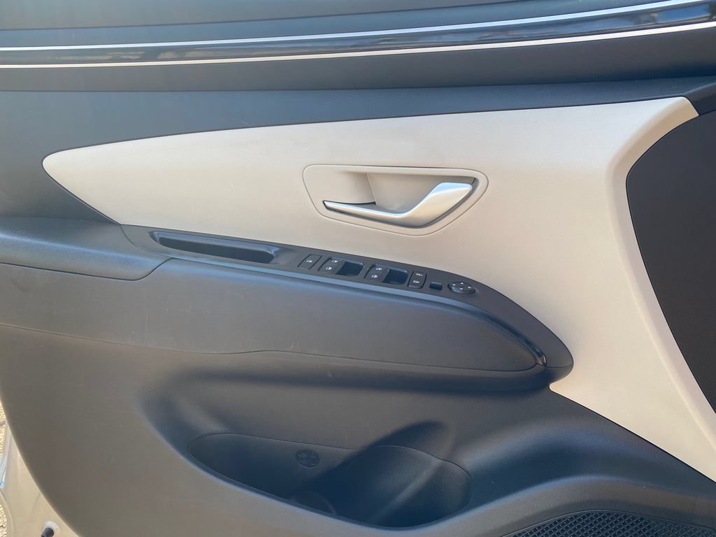 Certified 2024 Hyundai Tucson SEL FWD image 13