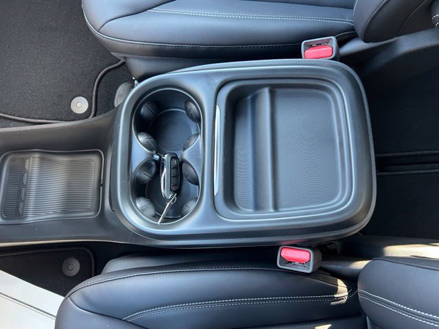 New 2027 Chrysler Pacifica LX FWD image 16