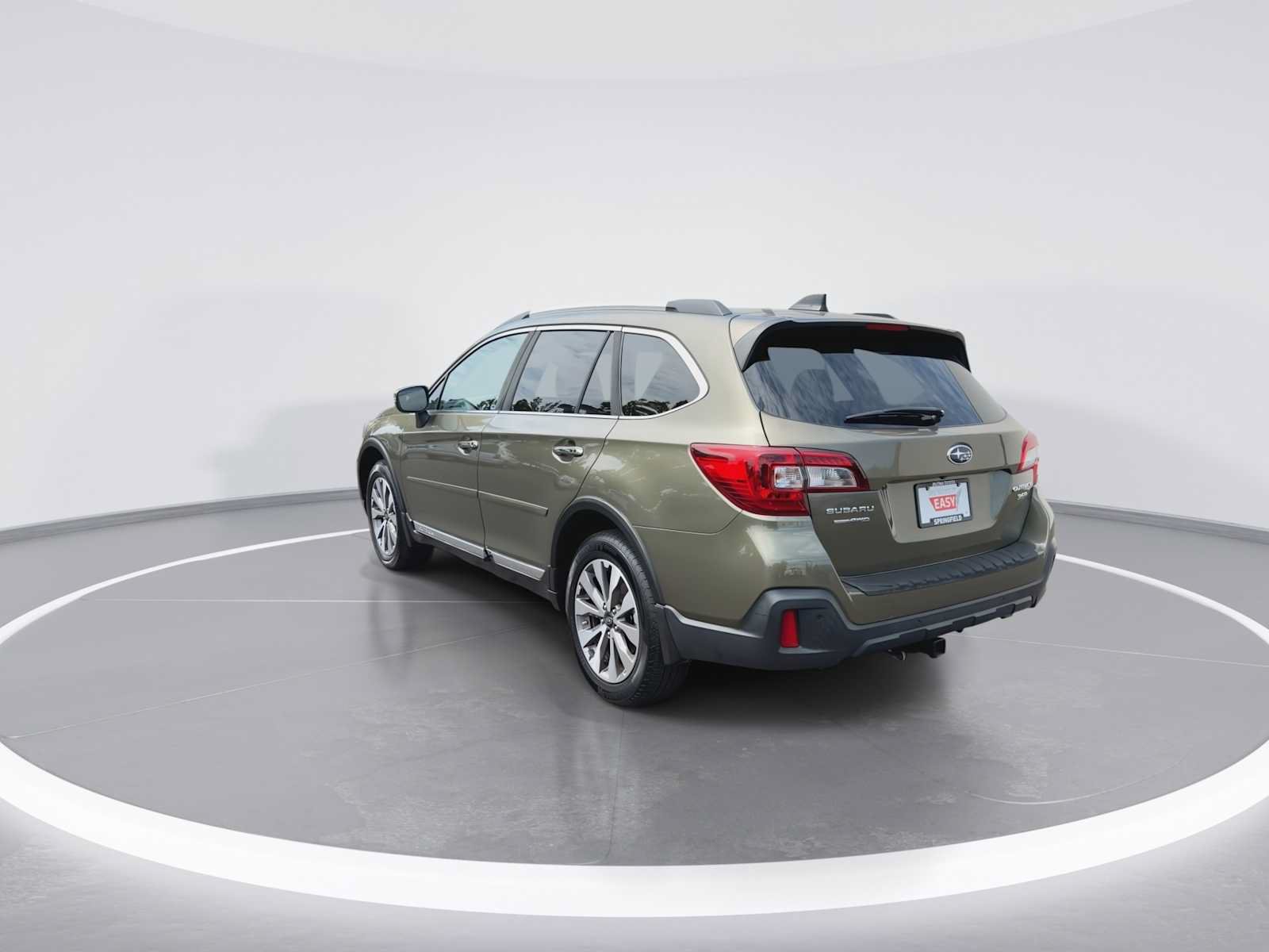 Used 2019 Subaru Outback 3.6R Touring w/ Protection Package #1 AWD/4WD image 6