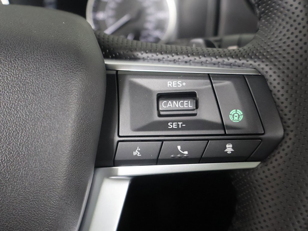 New 2025 Mitsubishi Outlander SE image 42