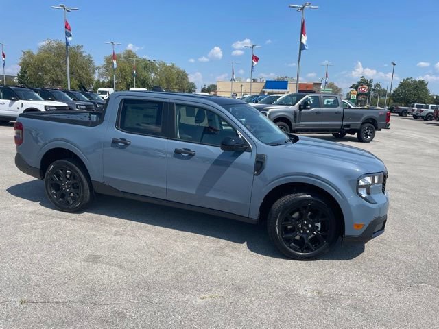 New 2026 Ford Maverick XLT w/ Equipment Group 301A AWD/4WD image 2
