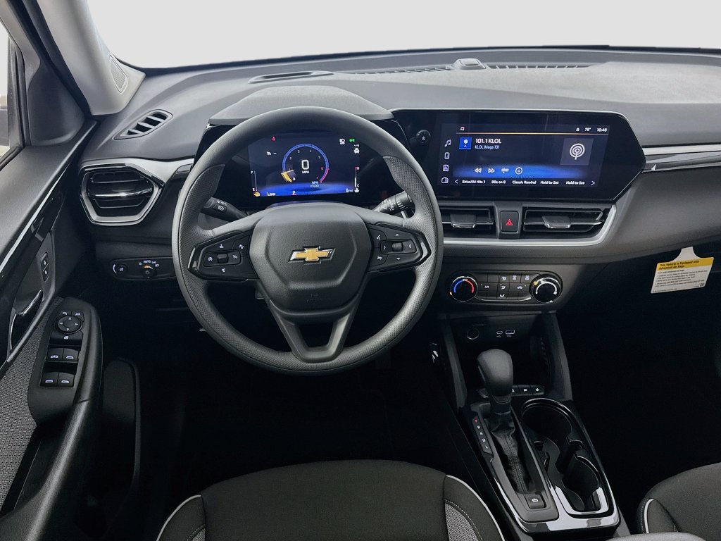 New 2026 Chevrolet TrailBlazer LS FWD image 23