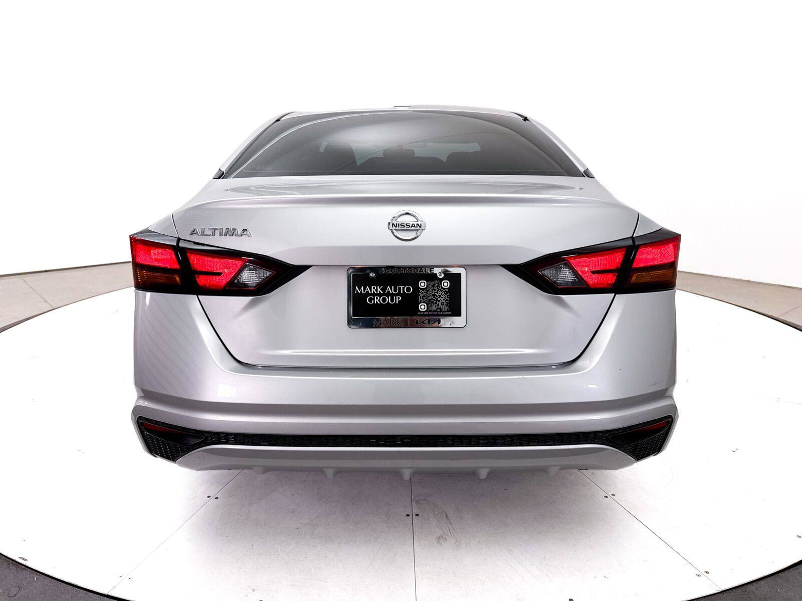 Used 2020 Nissan Altima 2.5 S FWD image 13