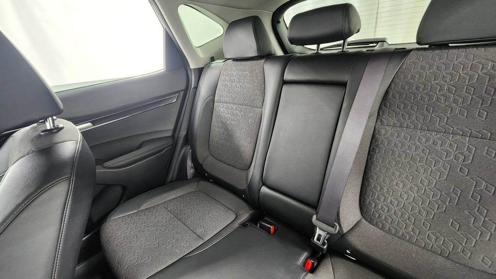 Used 2026 Kia Seltos S AWD/4WD image 14