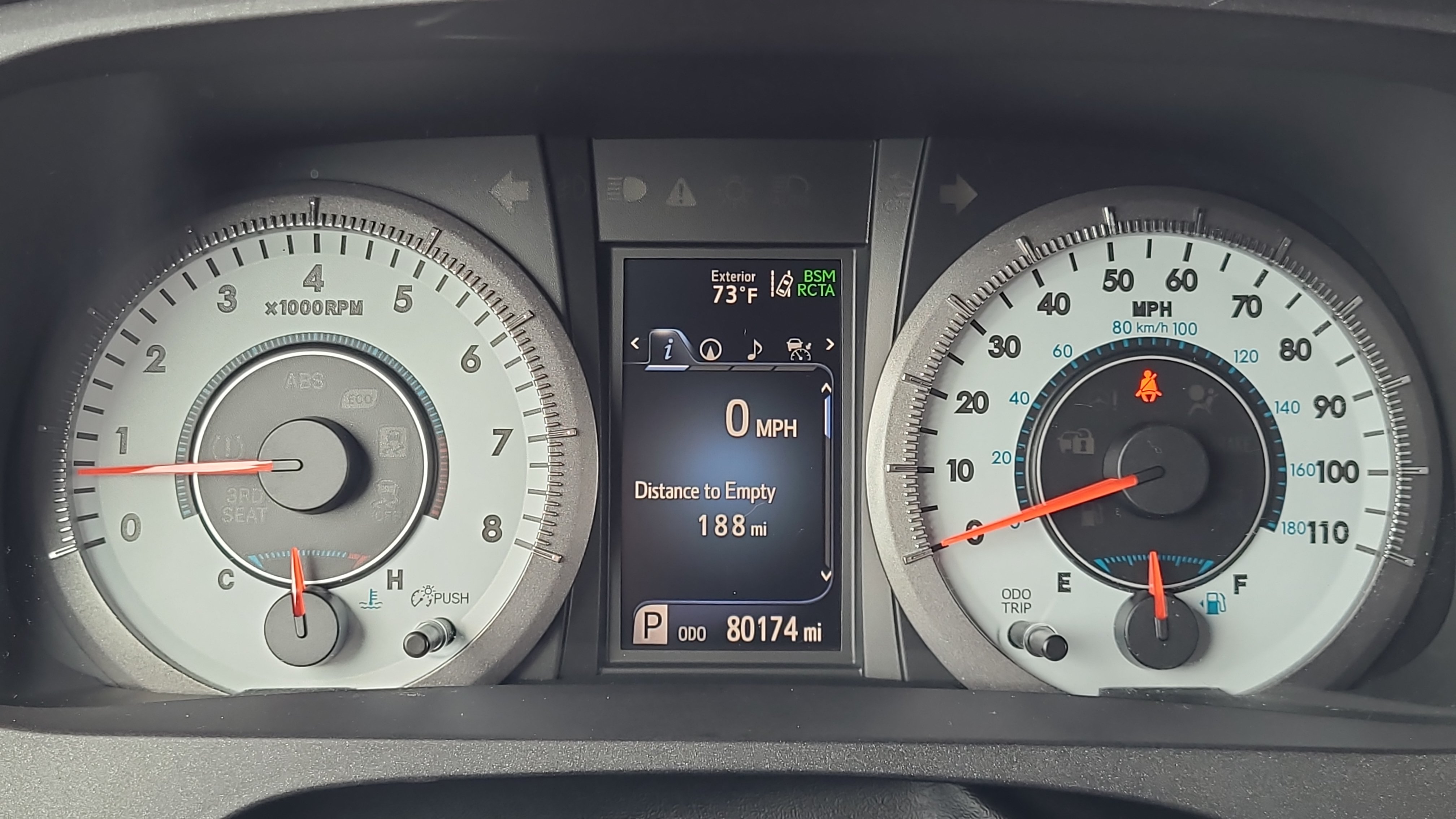 Used 2018 Toyota Sienna SE w/ SE Preferred Package FWD image 19