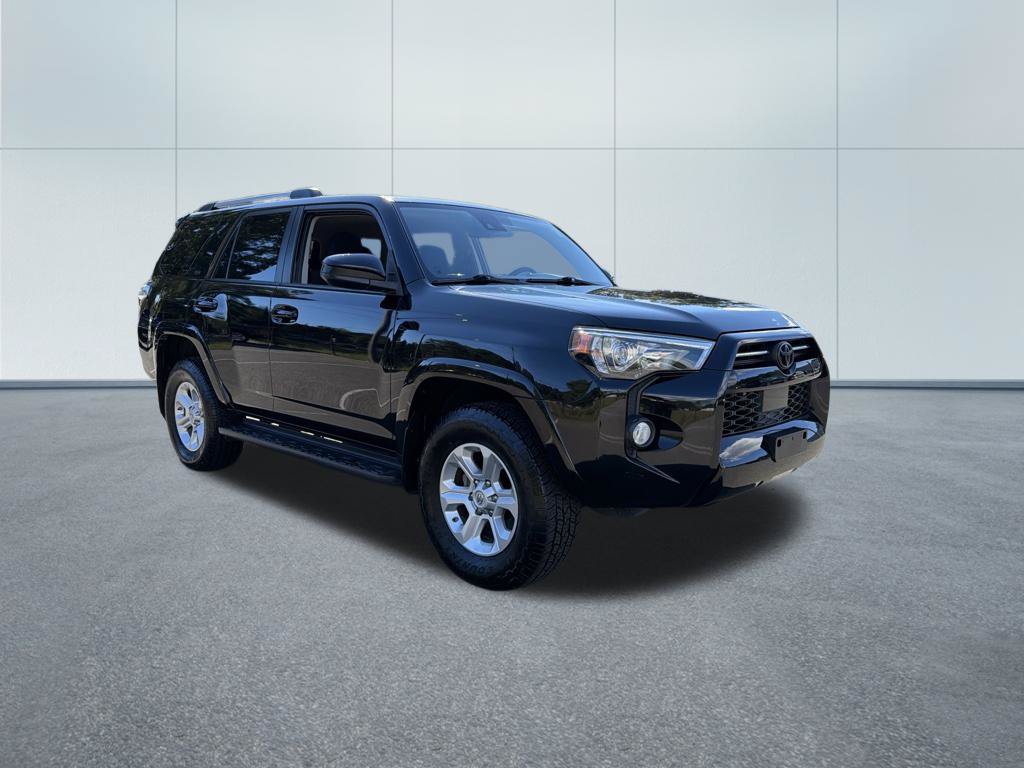 Used 2020 Toyota 4Runner SR5 AWD/4WD image 4