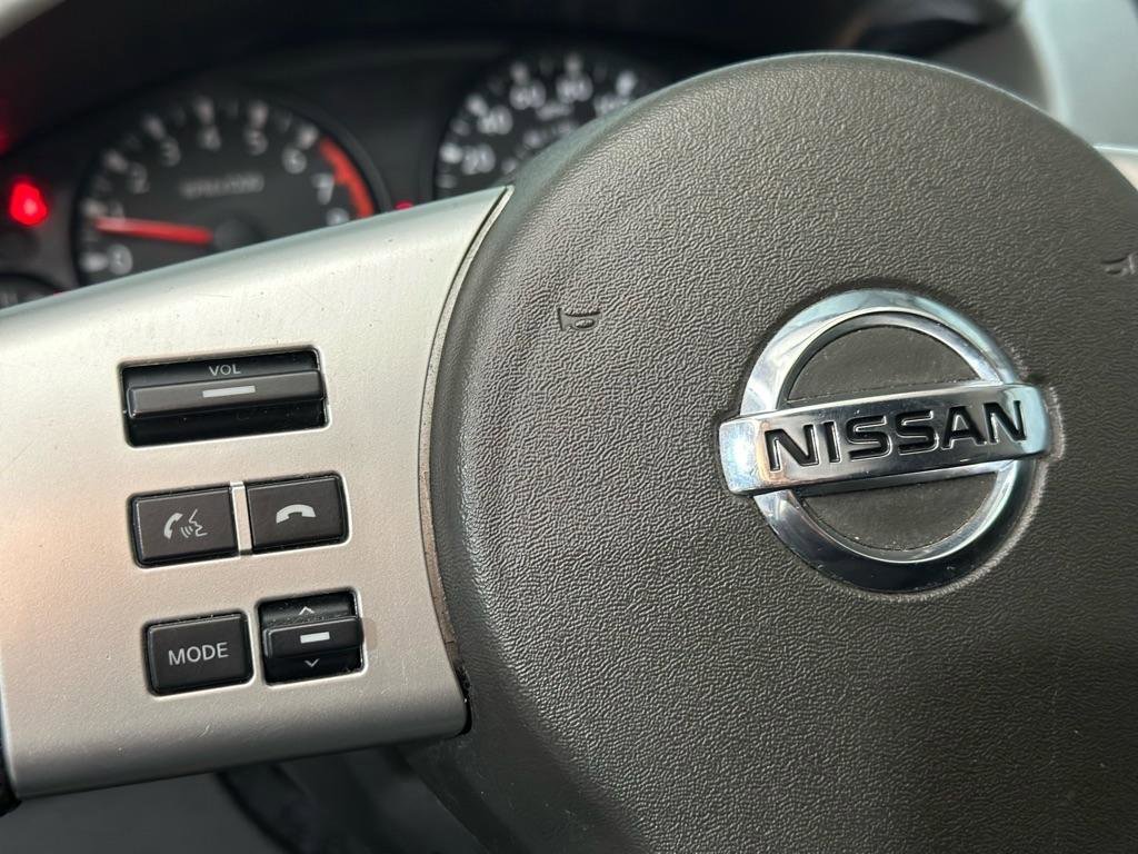 Used 2015 Nissan Xterra X image 24