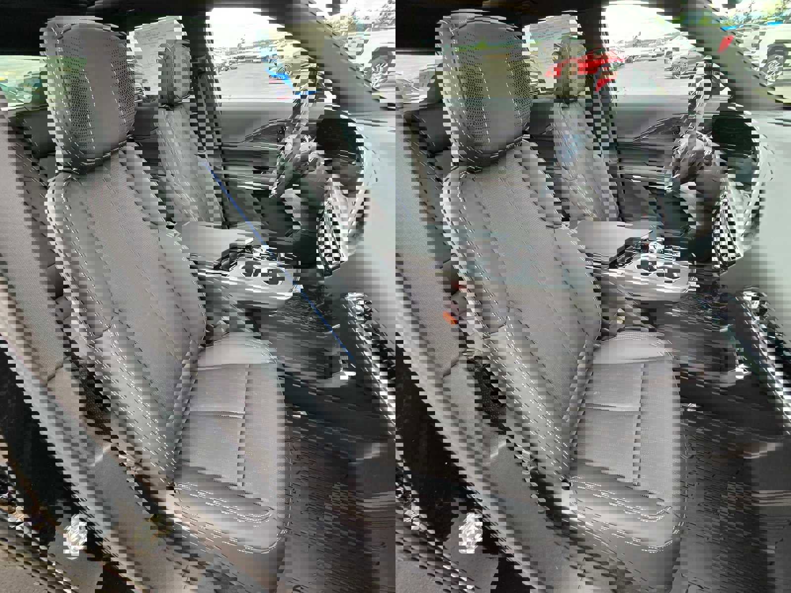 New 2024 Cadillac Lyriq Sport RWD image 14