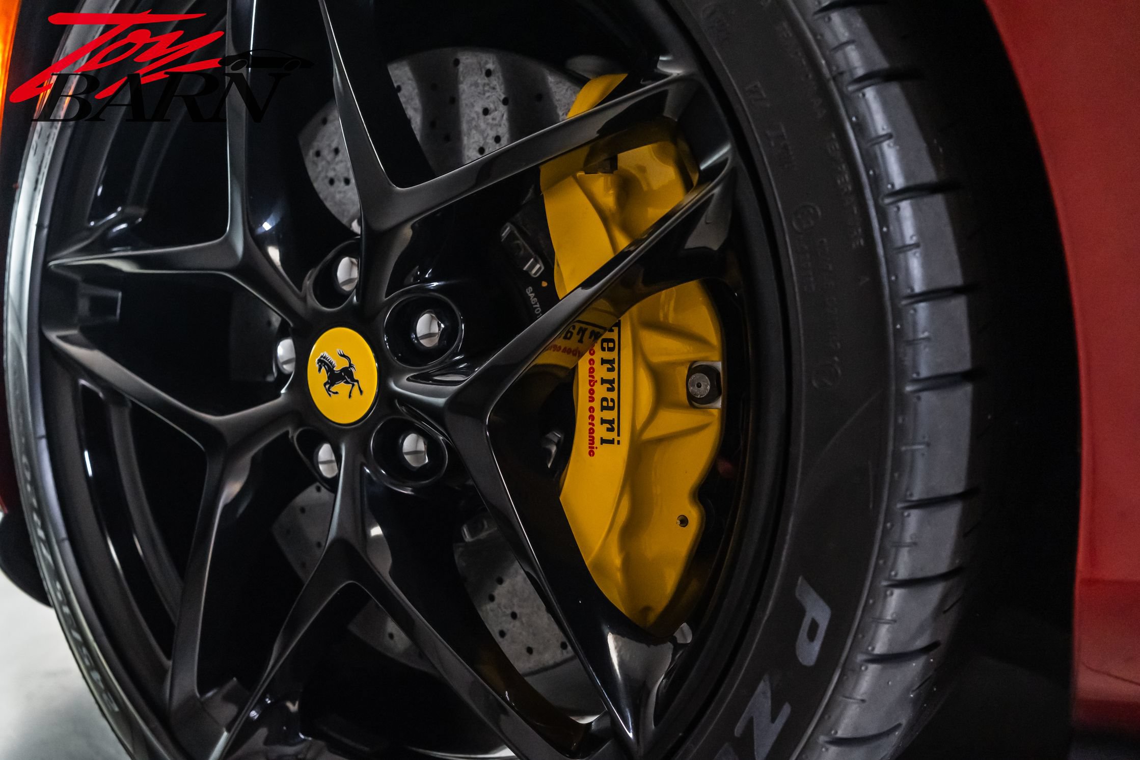 Used 2022 Ferrari Roma RWD image 14