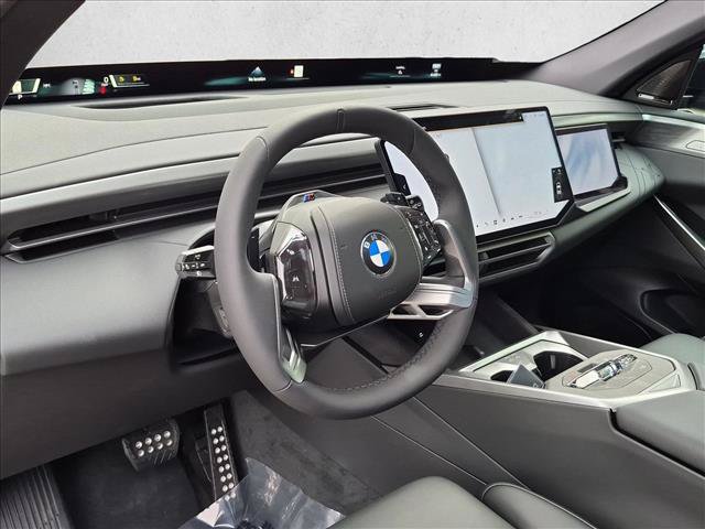 New 2027 BMW X5 xDrive50e w/ M Sport Package AWD/4WD image 3