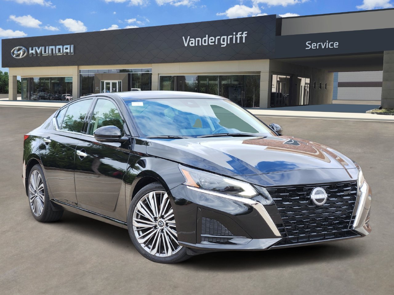 Used 2025 Nissan Altima 2.5 SL
