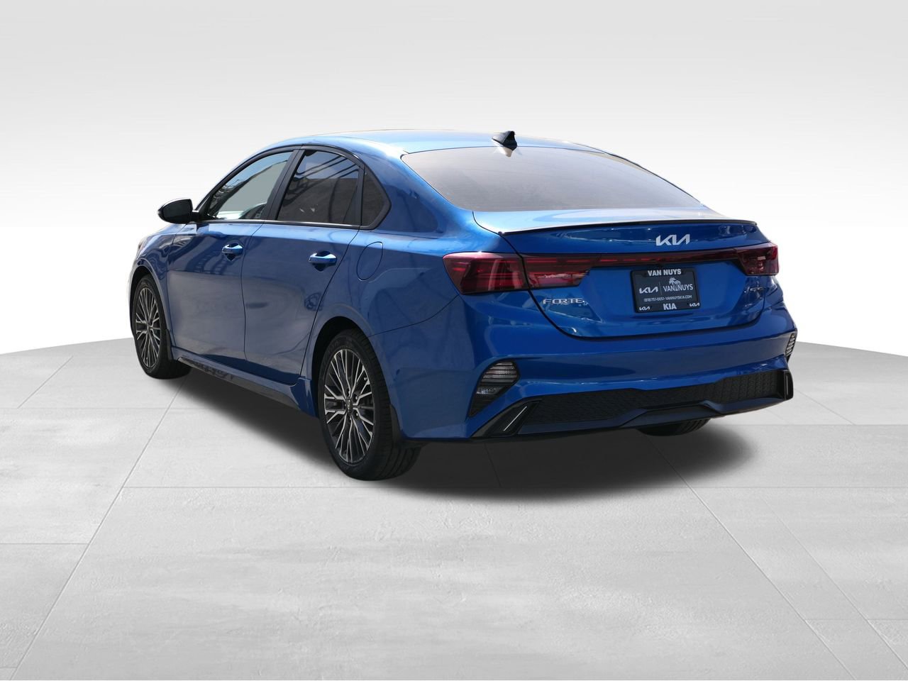 Used 2022 Kia Forte GT-Line w/ GT-Line Premium Package image 6