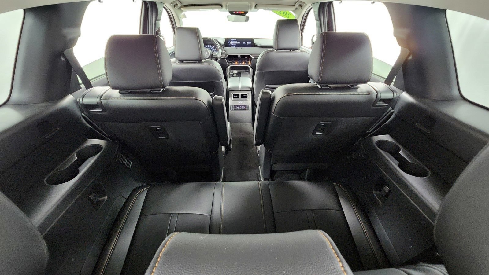 Used 2025 MAZDA CX-90 3.3 Turbo w/ Preferred Package AWD/4WD image 19