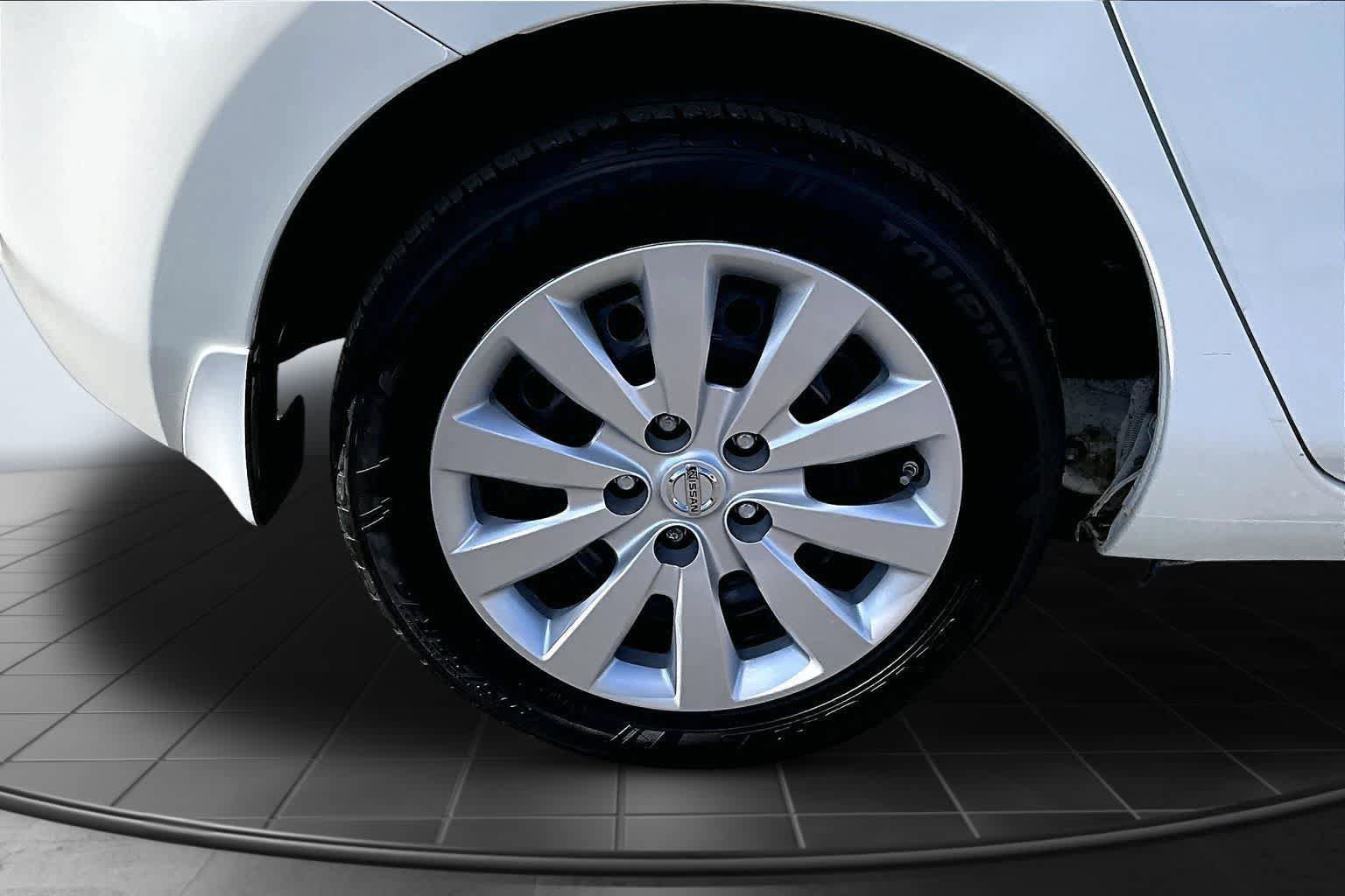 Used 2016 Nissan Leaf S w/ Charger Package FWD image 35