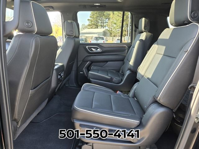 Used 2021 Chevrolet Suburban Premier w/ Premium Package image 13