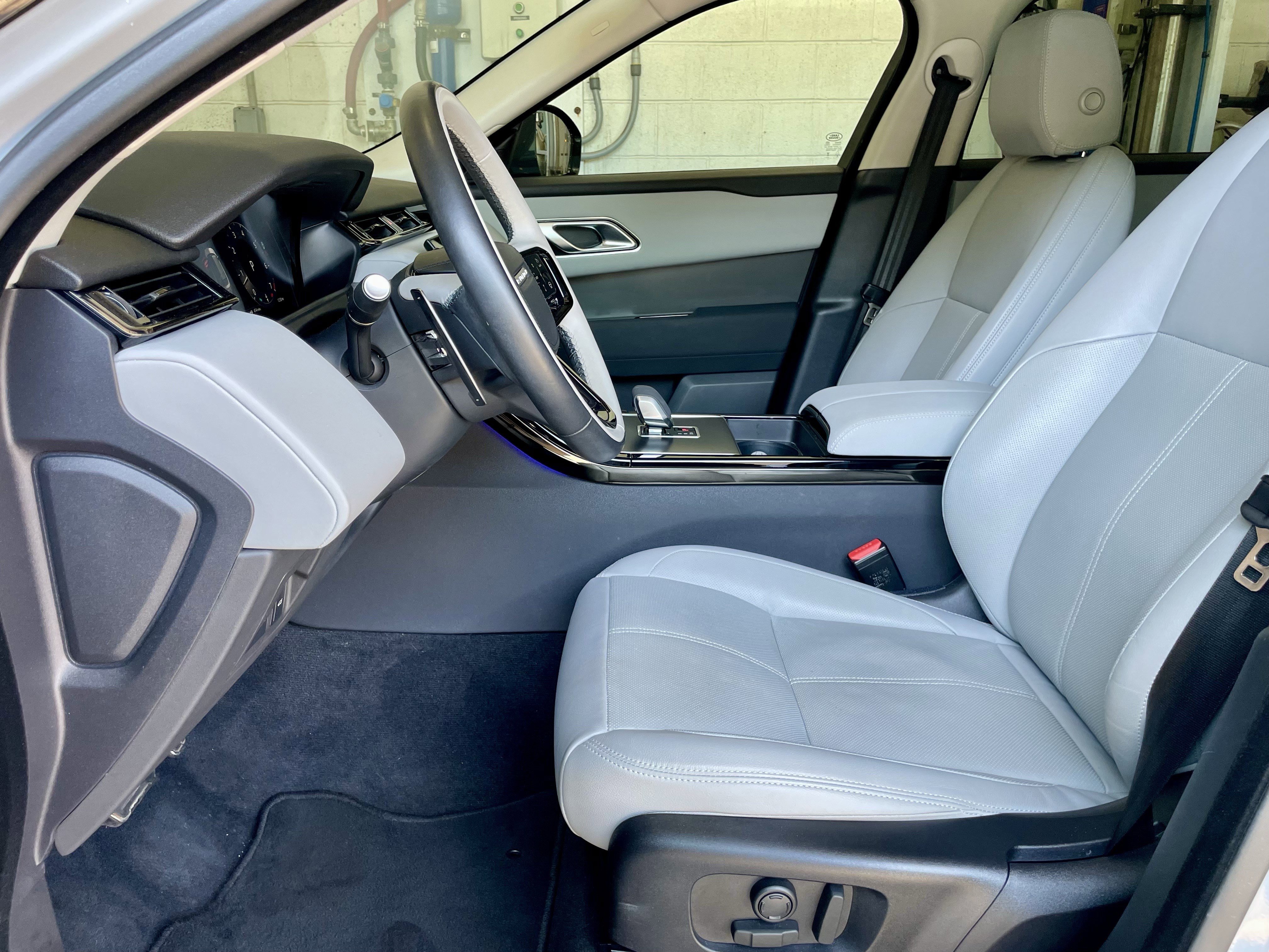 Certified 2025 Land Rover Range Rover Velar Dynamic SE AWD/4WD image 14