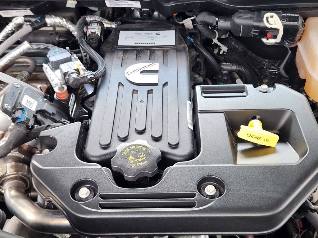 Used 2026 RAM 3500 Tradesman AWD/4WD image 16