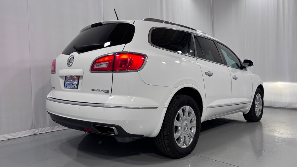 Used 2017 Buick Enclave Premium AWD/4WD image 5