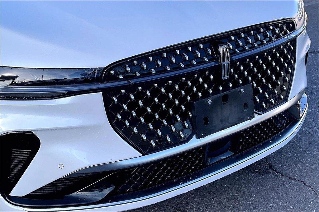 Used 2024 Lincoln Nautilus Reserve w/ Equipment Group 203A image 26