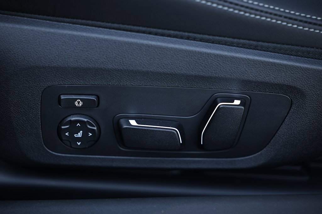 New 2026 BMW M2 w/ Lighting Package image 24