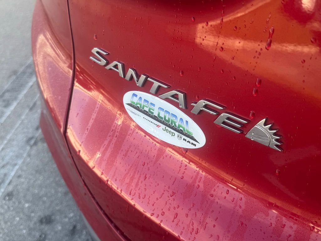 Used 2019 Hyundai Santa Fe Limited w/ Cargo Package image 35