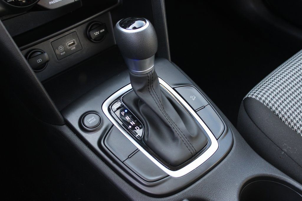 Used 2020 Hyundai Kona SE w/ Cargo Package FWD image 20